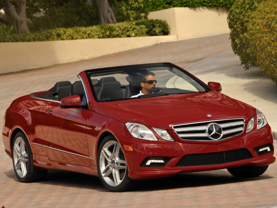  Mercedes-Benz E550 Cabriolet 2010 года  (фото 3 из 21)